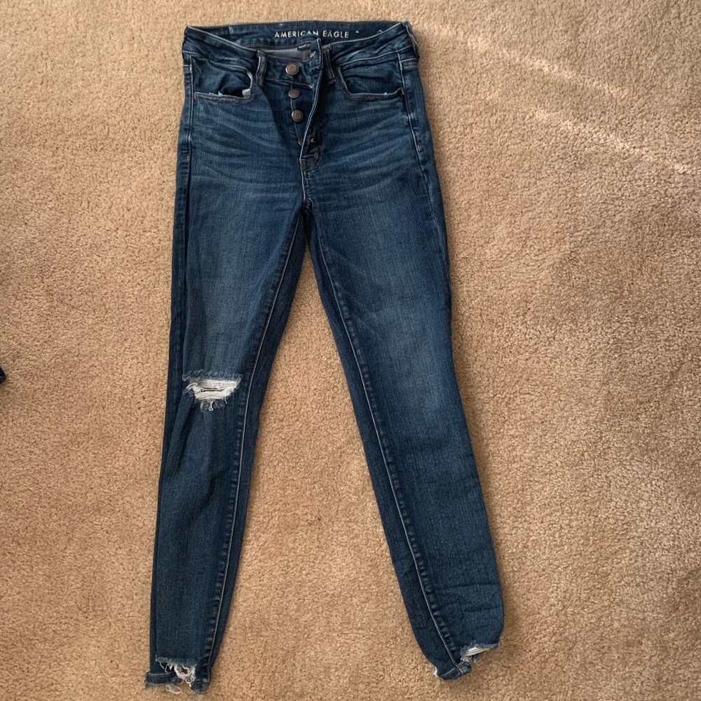 American Eagle skinny jeans